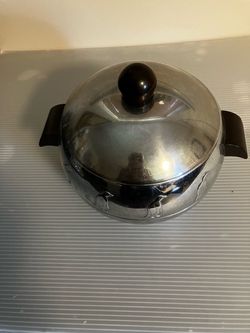 Ice bucket