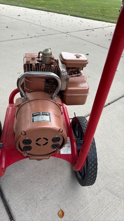Power generator for house or garage