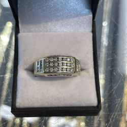 14KT Men’s Ring 