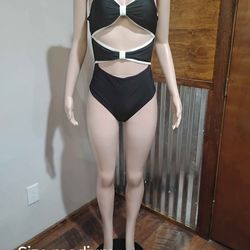 New Women's One Piece Swimsuit