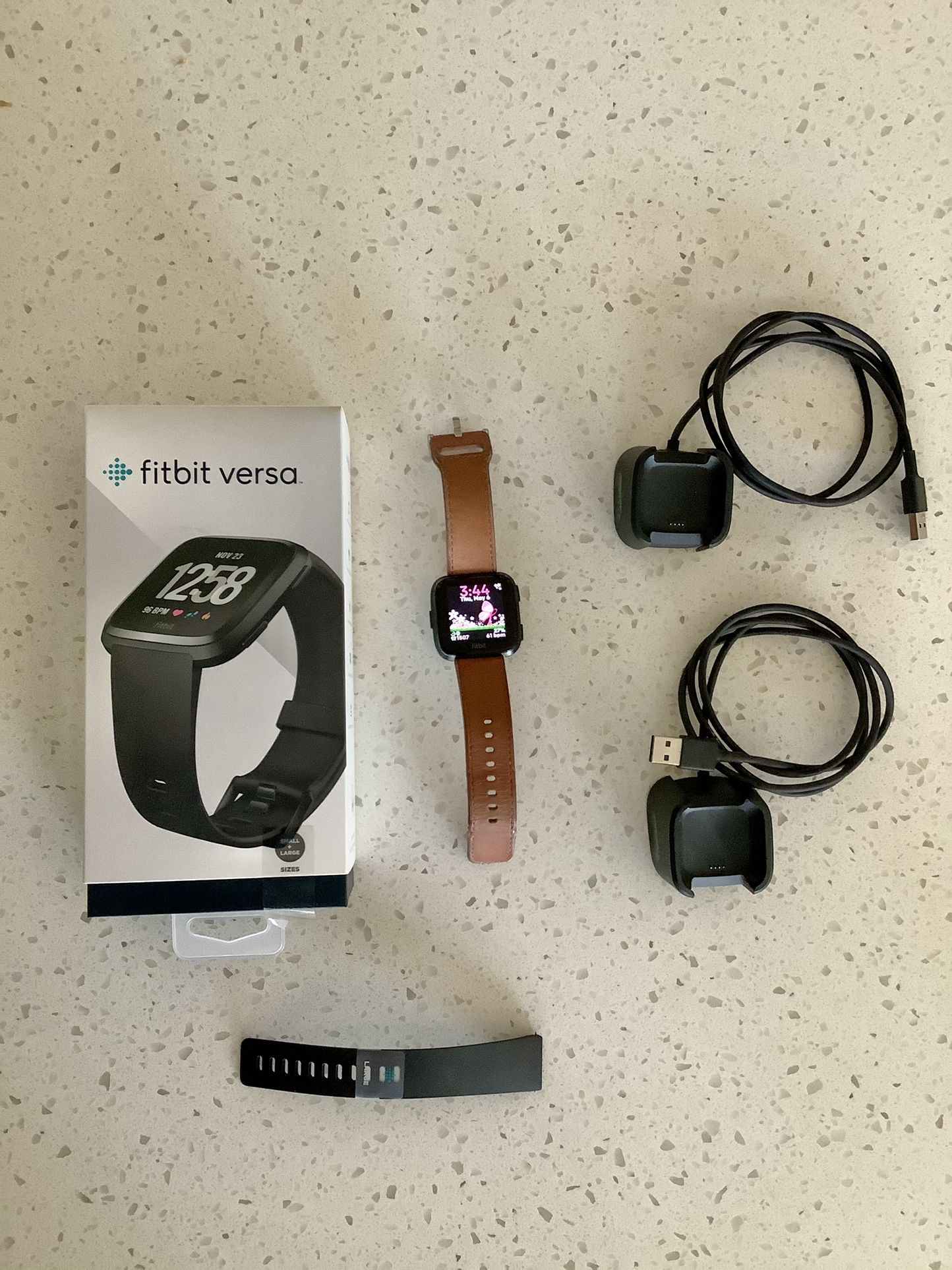 Fitbit Versa Smart watch with two chargers