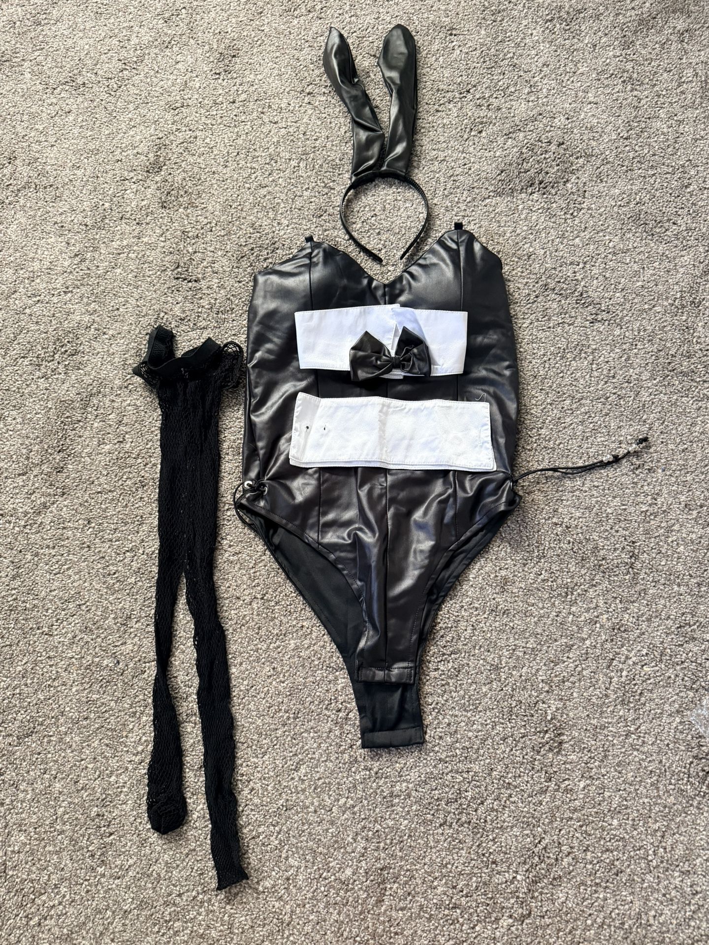 Sexy Bunny Costume 🐰