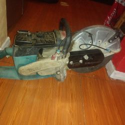 Makita Concretr Saw