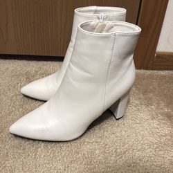 Women’s White Booties