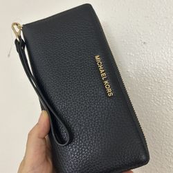 Michael Kors Jet Set Travel wallet