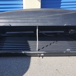 Thule 1800 Atlantis Roof Top Cargo Box Storage Trunk Travel Vacation