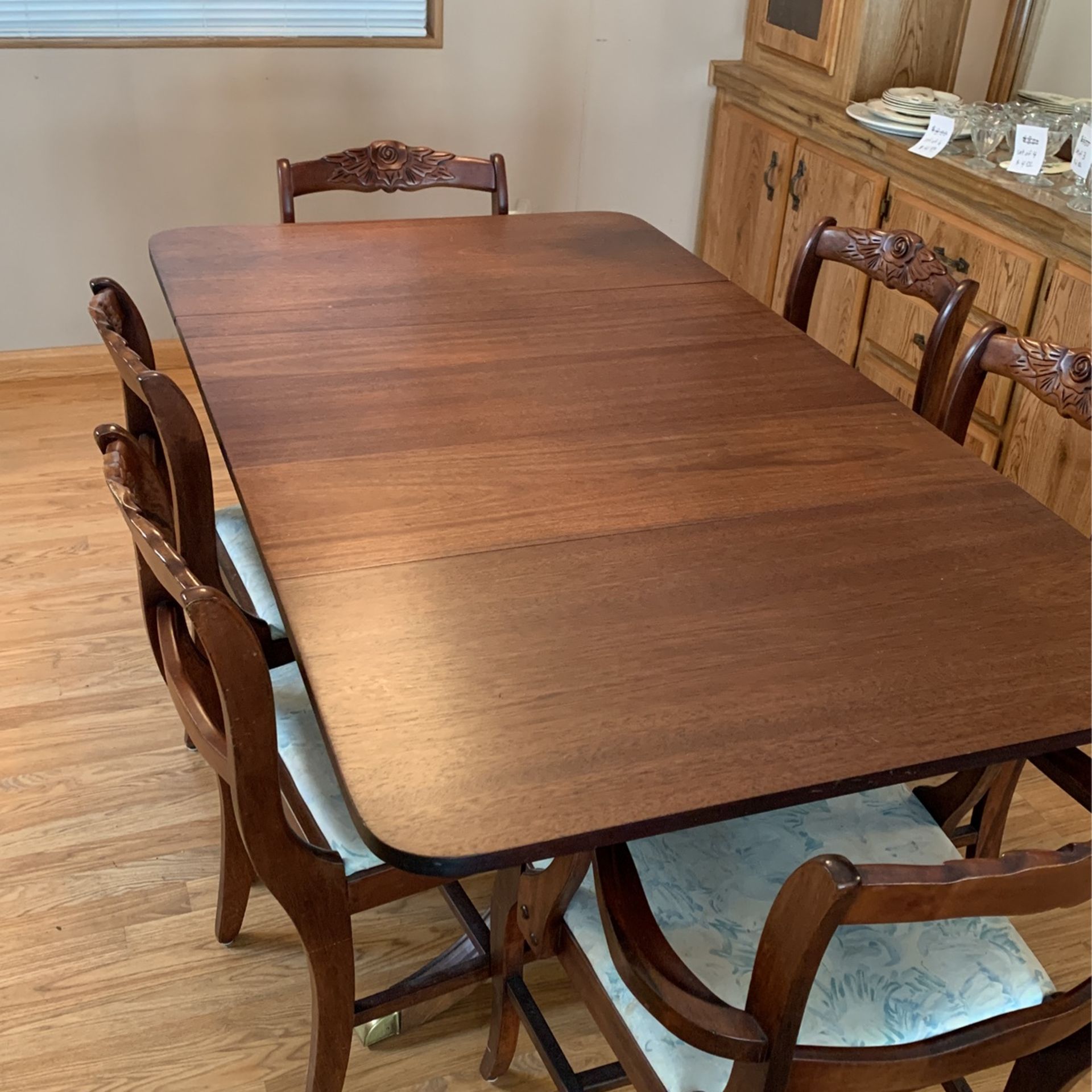 Duncan Phyfe Style Table And Six Rose Back Chairs