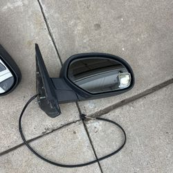 07-13 Silverado Mirrors
