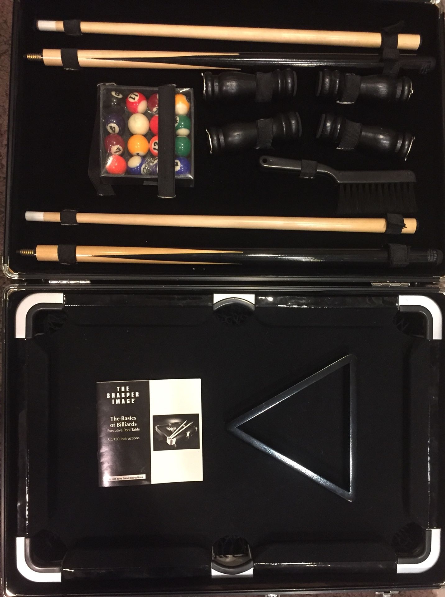 *SALE* SHARPER IMAGE EXECUTIVE MINI POOL TABLE IN BLK ALUMINUM CASE