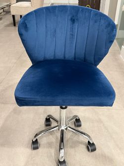 Royal Blue Velvet Swivel Chair