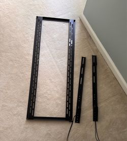 Sanus Fixed Low-Profile TV Wall Mount