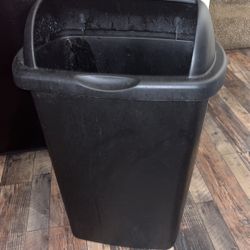 Trash Can 