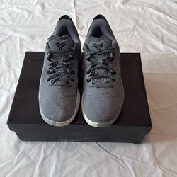 NIKE MAMBA FURY KOBE BRYANT SHOES