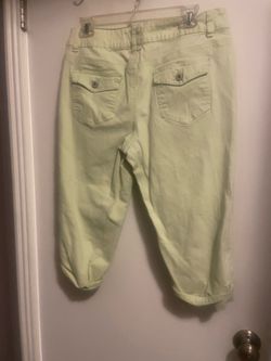 12 petite ladies capris