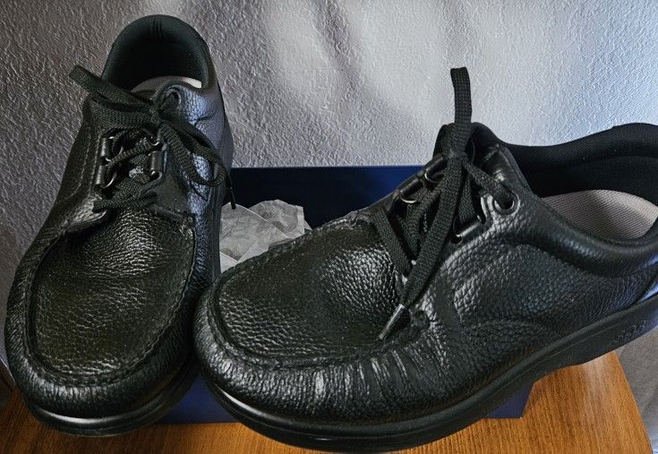 SAS Men's Willow Black Smooth 9.5 M