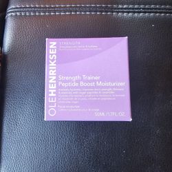 Olehenriksen Strength Trainer Peptide Boost Moisturizer