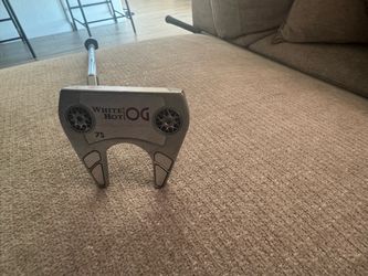 Lefty Odyssey putter