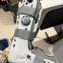 Boot For Foot Injury 