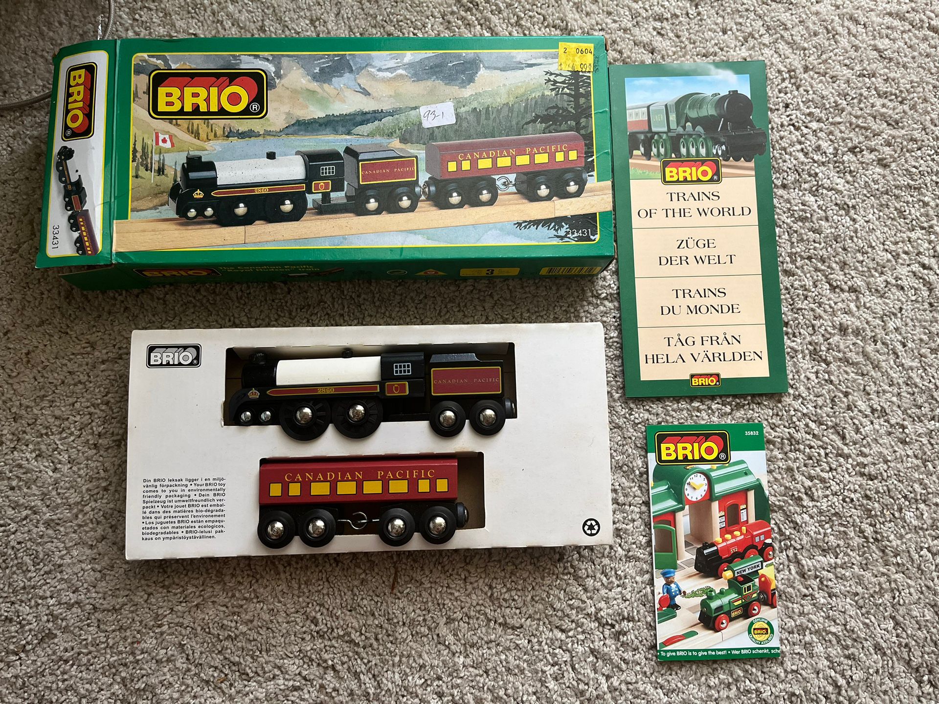 BRIO Wooden Trains of the World The Canadian Pacific Train 33431