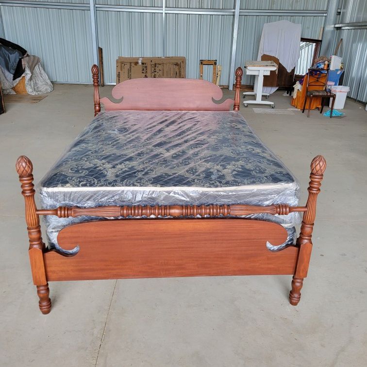 Beautiful Full Size Bed With New Mattress And Box Spring 