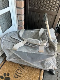Gray Airline Approved Pet Carrier with Wheels-Used just 2x