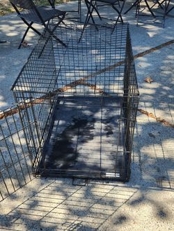 Medium Dog Cage ( 36" L X 22.5" W X 24.9" H

)