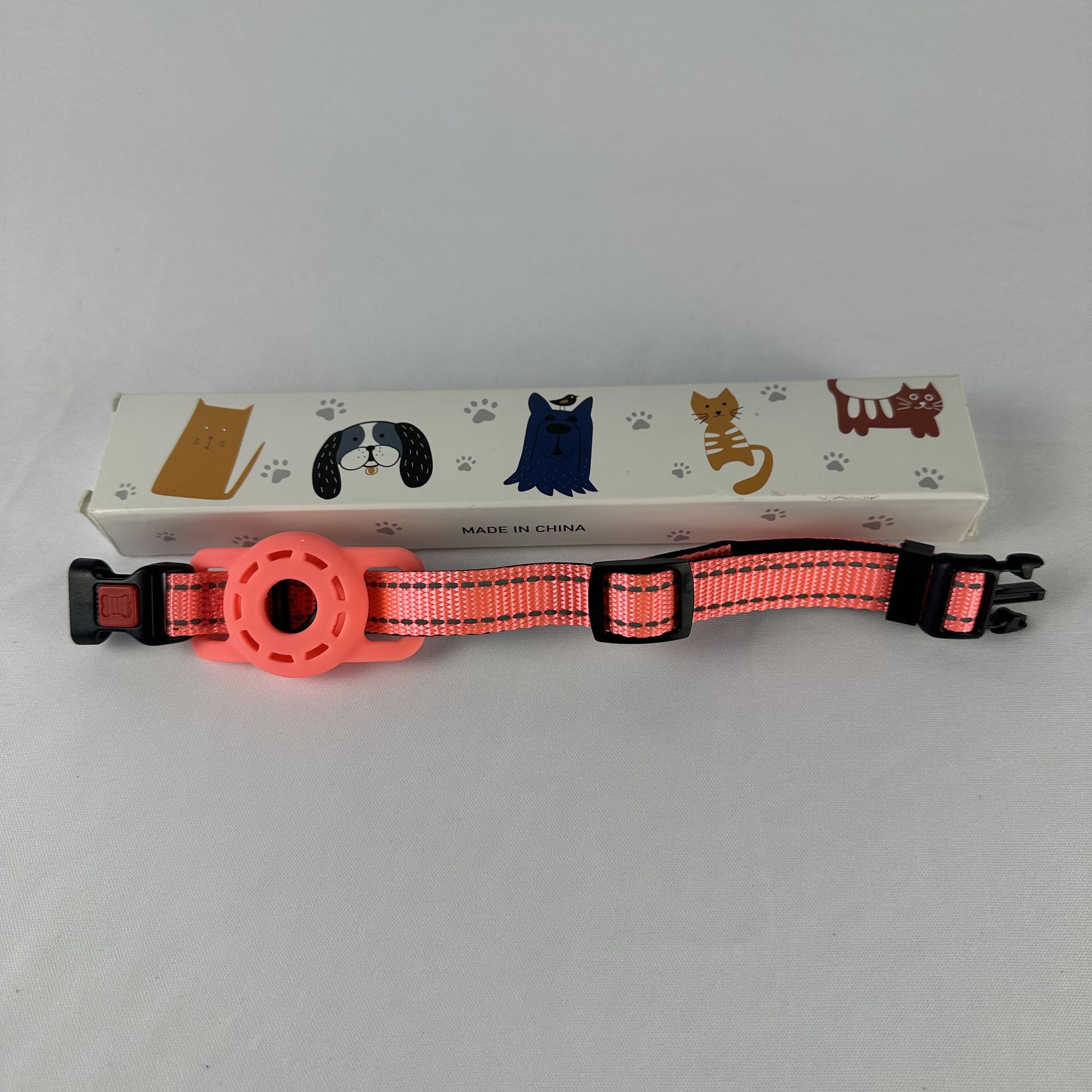 Dog Collar Compatible w/ AirTag Nylon Reflective Adjustable Pink