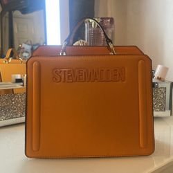 Steven Madden Handbags 