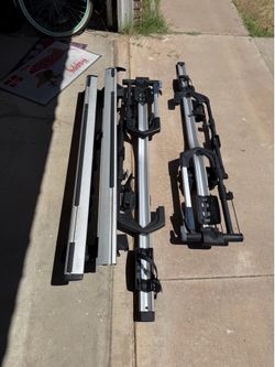 Thule Wingbar Evo With 2 Thule Upride Carriers