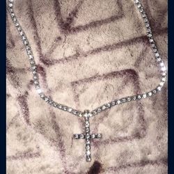 5MM 18 Inch Silver Plated Rhinestone Tennis Chain With Cross Pendant