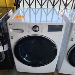 New LG ThinQ Front Load Washer 5.0 Cubic Feet