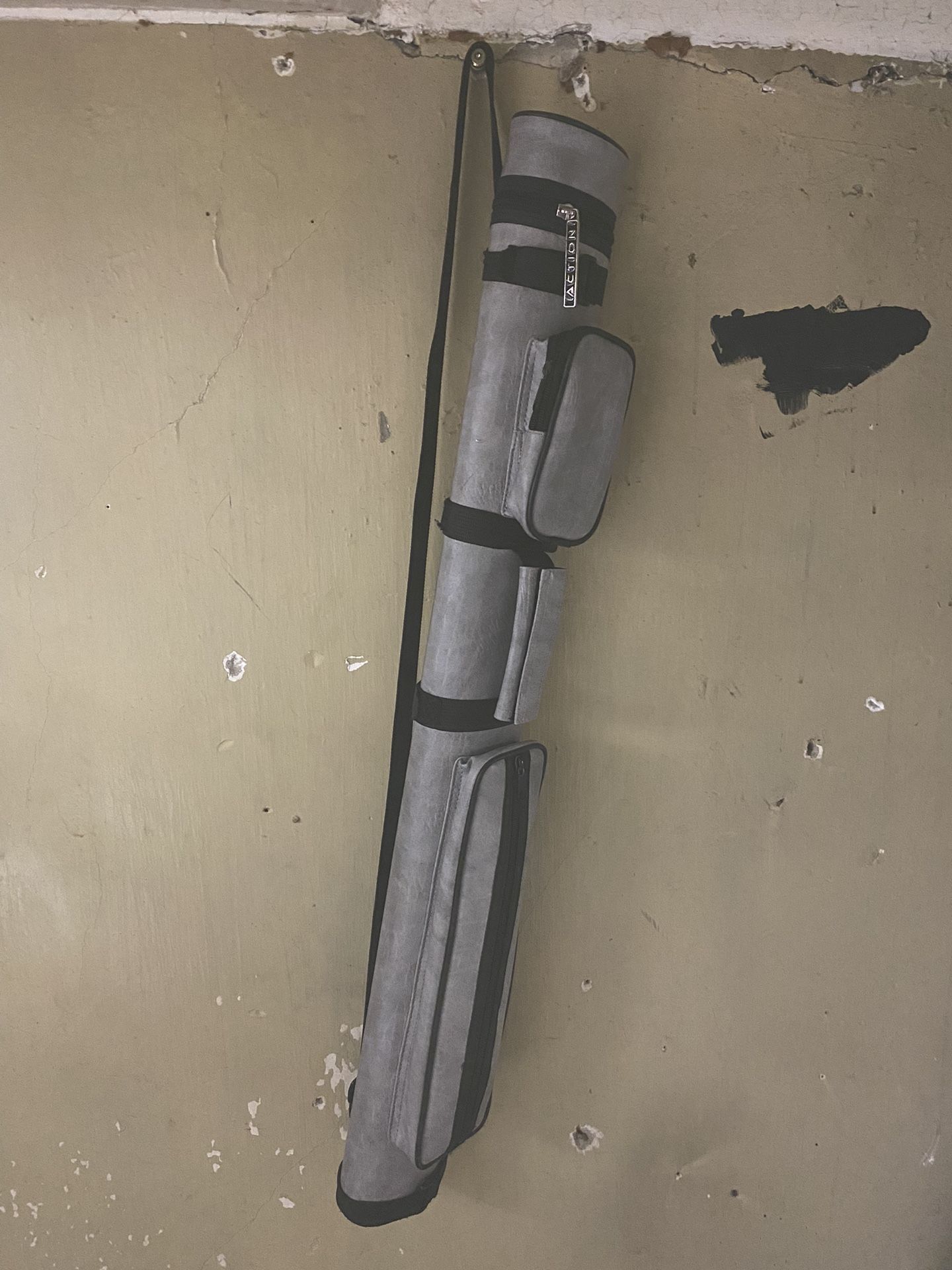 Action Pool Stick Carrier