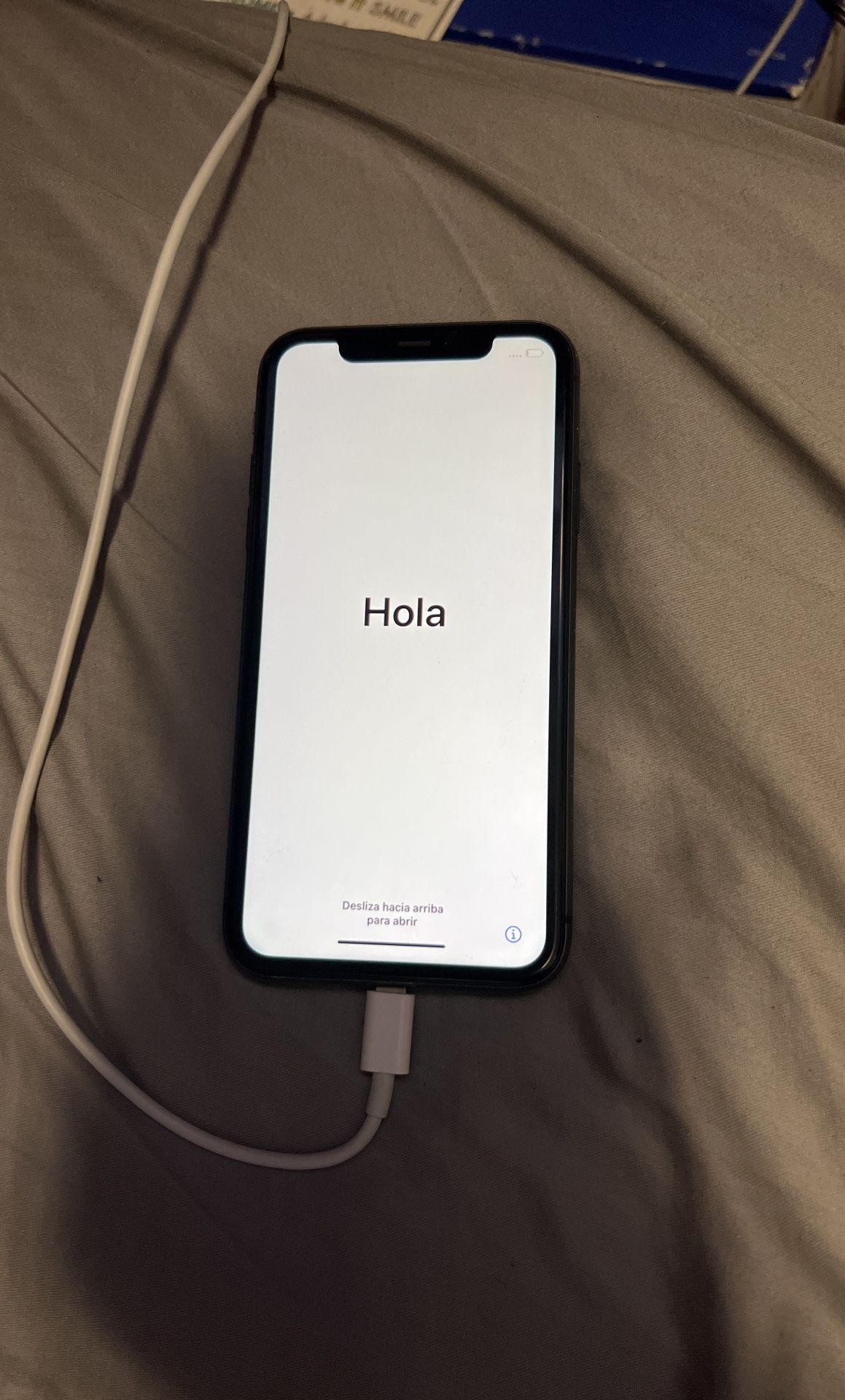 IPhone 11 (T Mobile) Cell phones & Smartphones