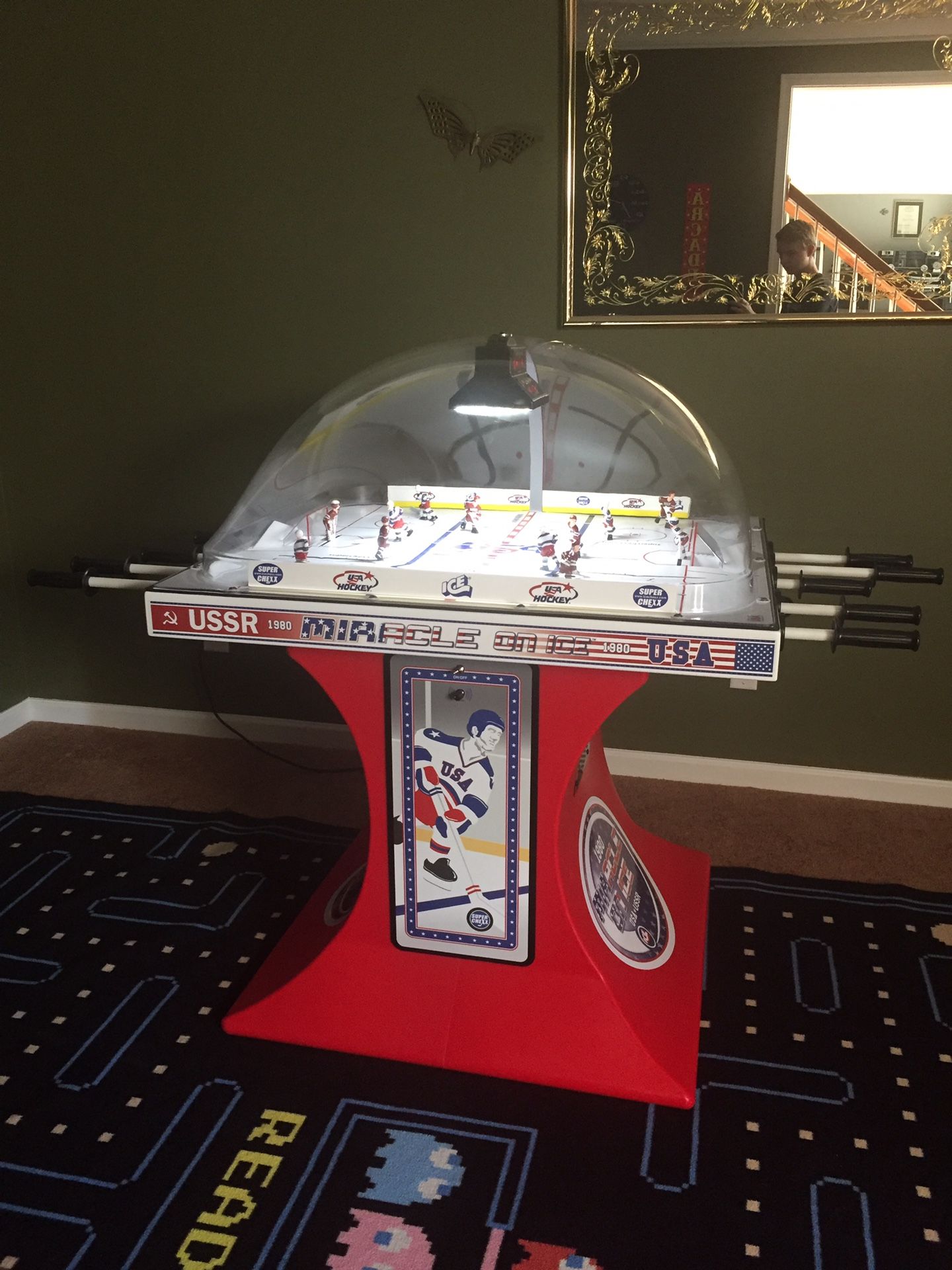 Super Chexx Bubble Hockey Arcade Game ICE!