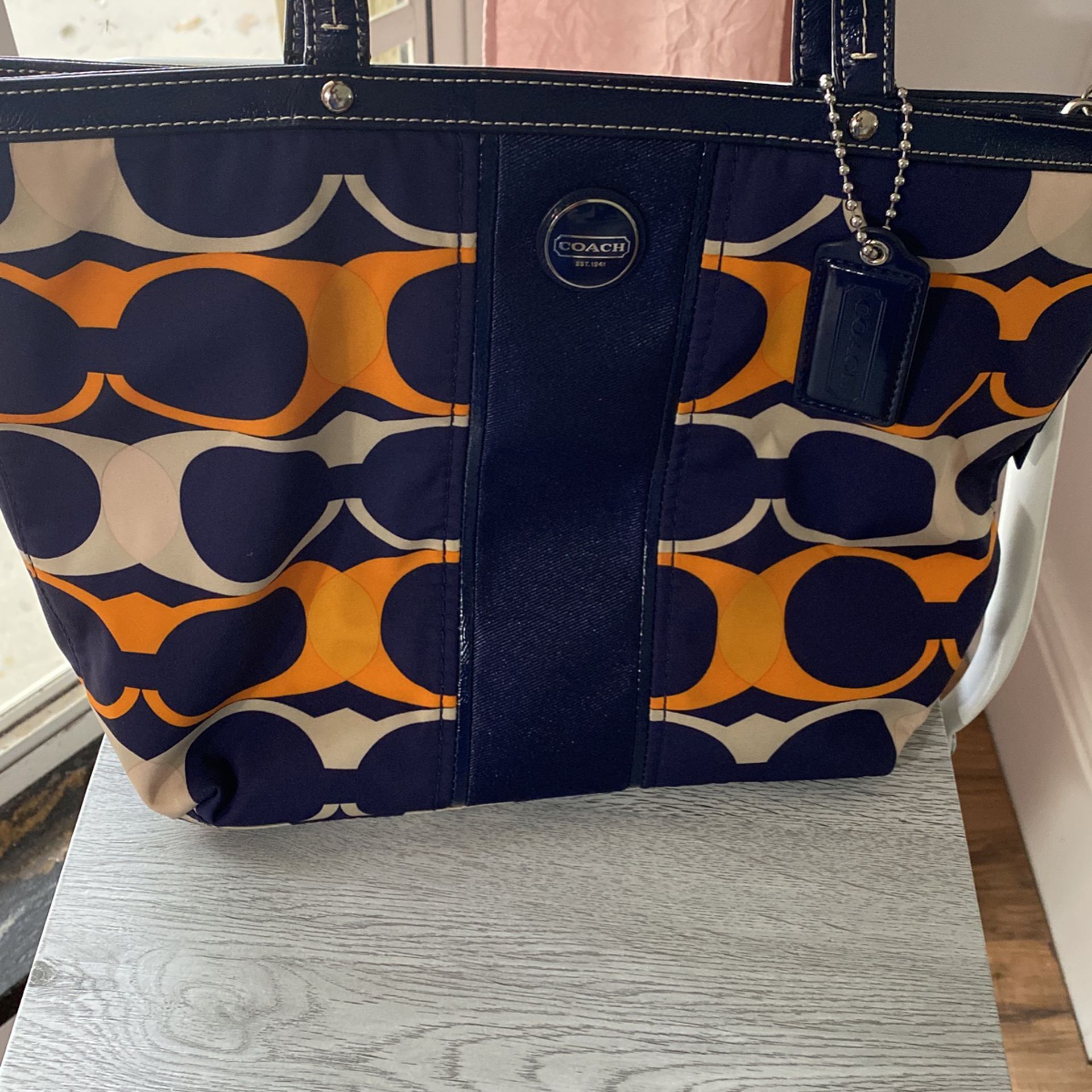 Signature coach Small Tote Bag, Navy Blue, Yellow And White for Sale in  West Palm Beach, FL - OfferUp