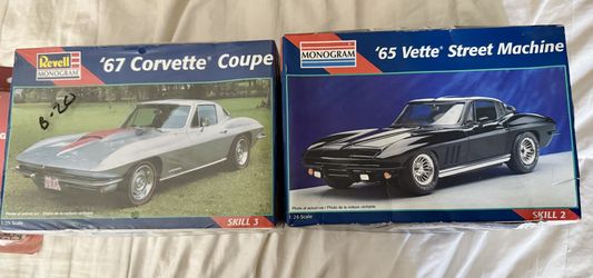 Corvette Revel/Monogram Model Kits With Accessories