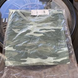 Epic Threads Green Camouflage Camo Boys T-Shirt, Short Sleeve Size 5 NEW