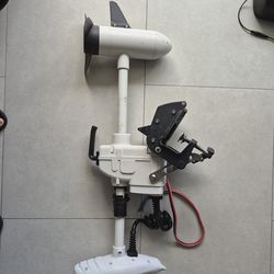 AQUOS Haswing CaymanT 12V 55LB 26in. Shaft Transom Electric Trolling Motor – Includes Wireless Remote for Fishing Boats in Saltwater & Freshwater