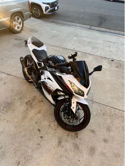 2014 Ninja Kawasaki 300ABS