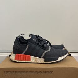 Adidas NMD R1 👋