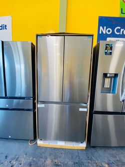 Samsung Refrigerador counter depth no credit needed
