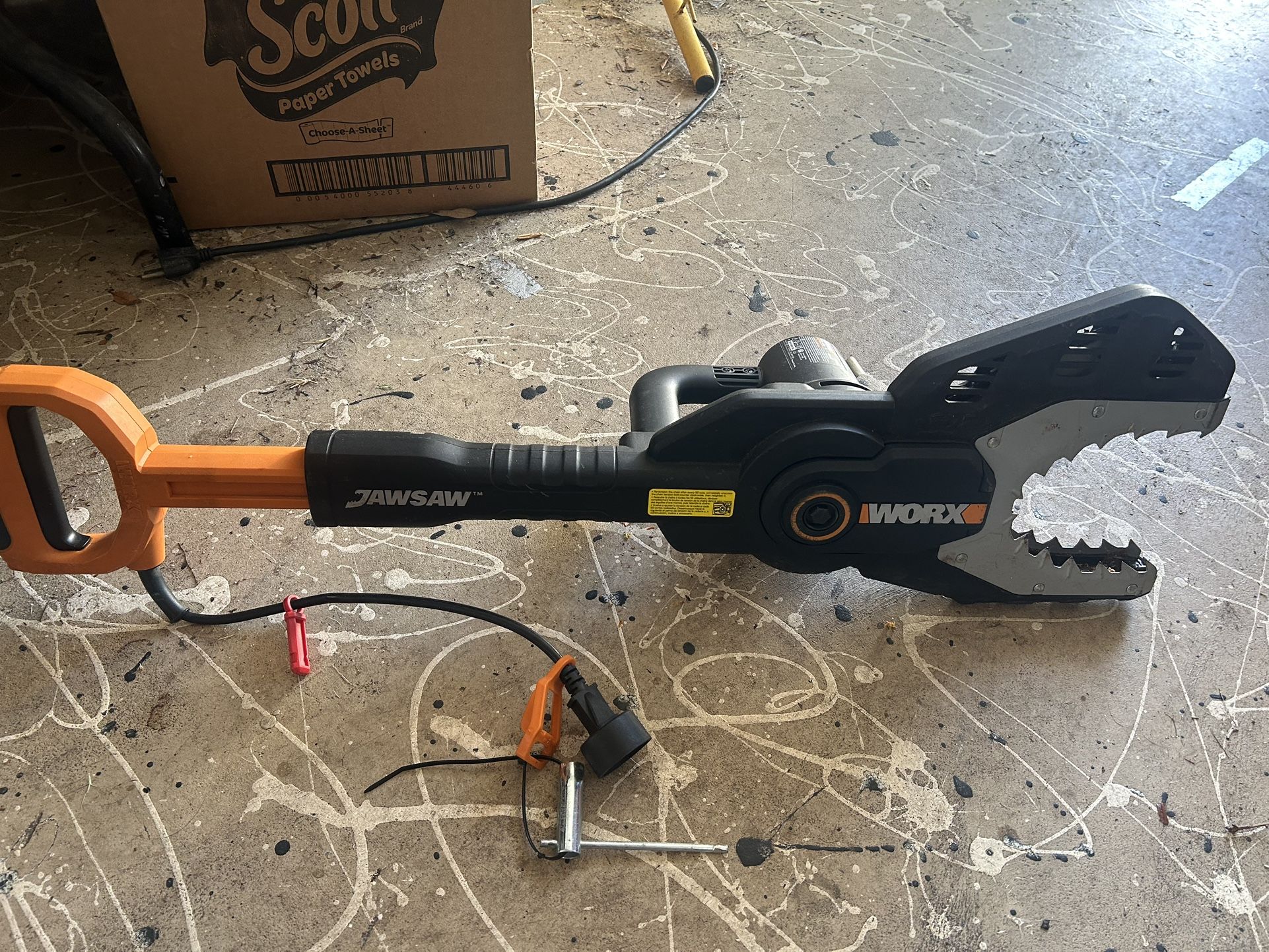 Chainsaw/Electric