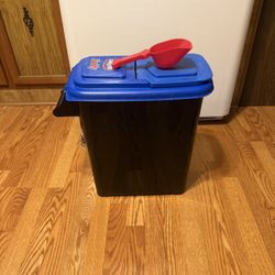 Kingsford Charcoal Storage Kaddy OR Dog Food Storage