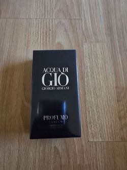 Perfume armani