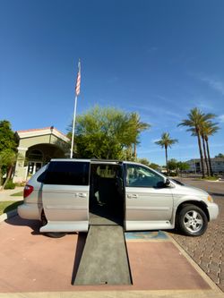 Like New Handicap wheelchair Van Dodge Grand Caravan Only 50K Miles!!!Cean Title