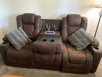 100$ Ashley Furniture Sofa Recliner