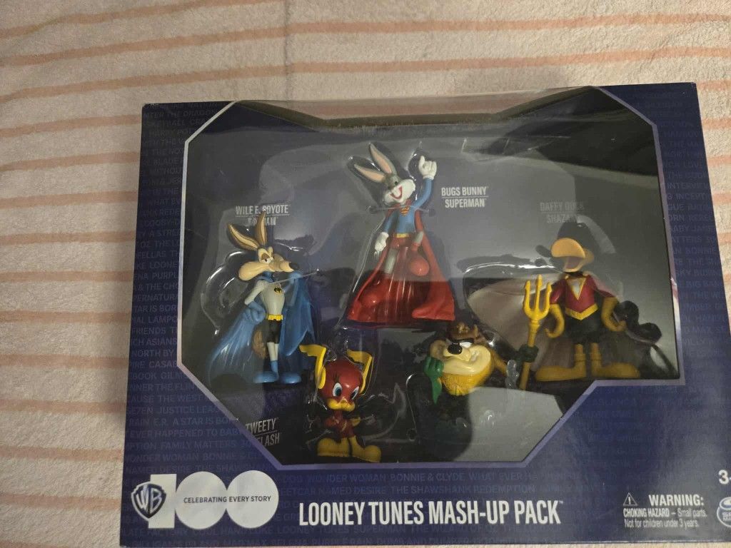 Looney Tune Mash Up Figurines