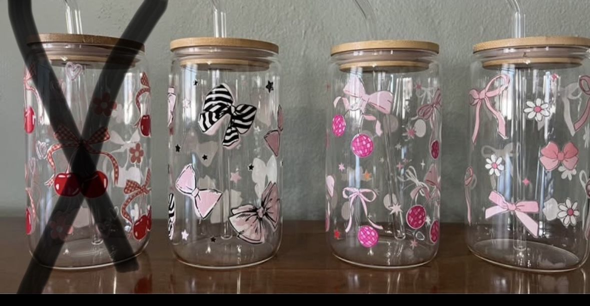Different Bow Designs Of Clear Glass Cups 16oz