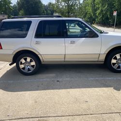 2010 Ford Expedition