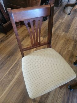 Dining chairs  2